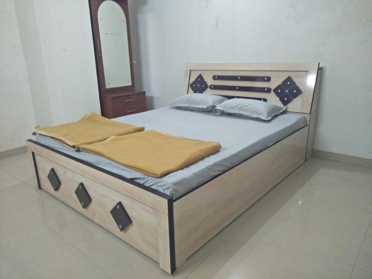 Swami Home Stay Колхапур Экстерьер фото